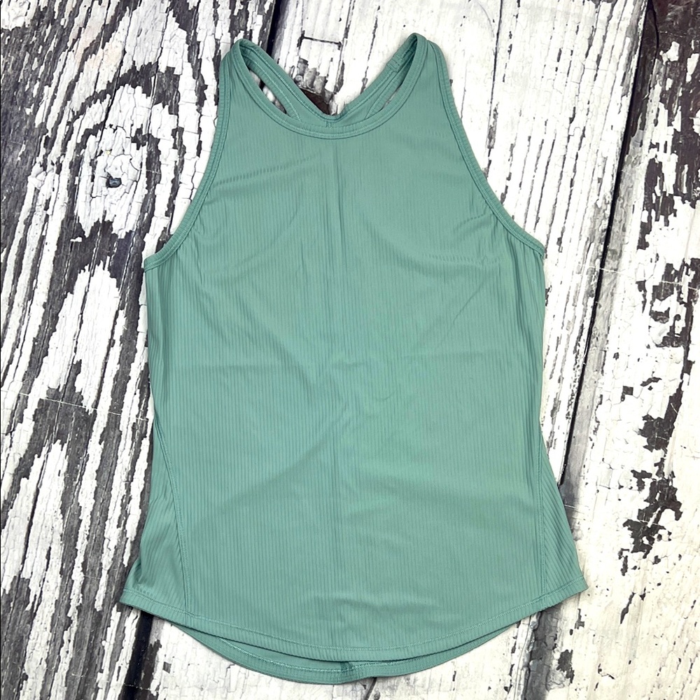 Lululemon - Racerback Tank top - Ribbed design - Seaglass color